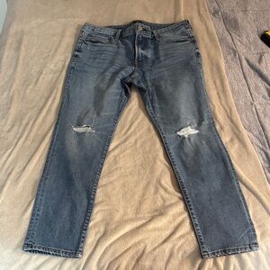 Express Men's Mid Blue Slim Straight Jeans with Knee Rips 34x30